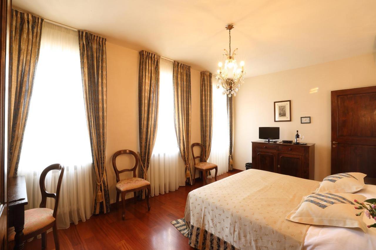 Dell' Orso Bevitore Bed & Breakfast