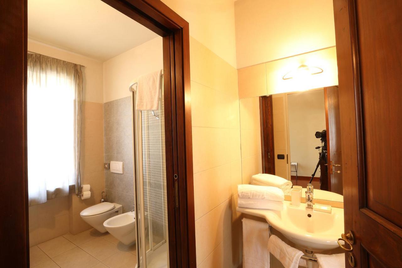 Dell' Orso Bevitore Bed & Breakfast Verduno